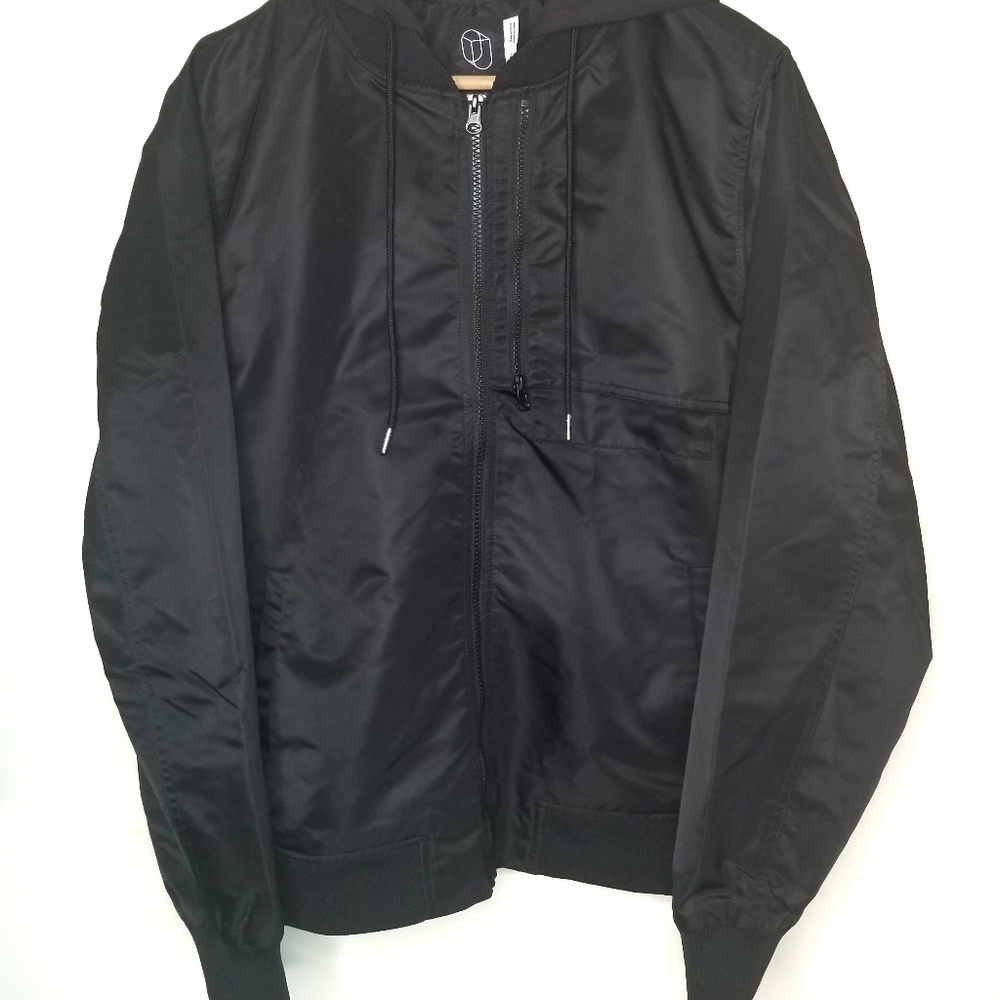 Original Use Mens Black Hooded Bomber Jacket - Picture 3 of 9